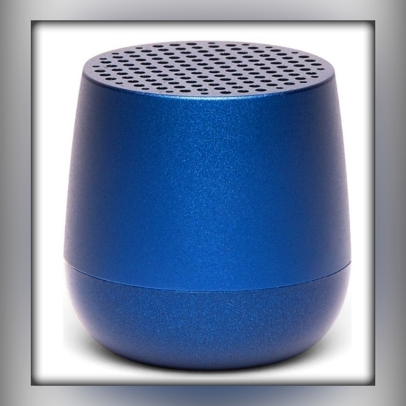 🎶 Red Dot Award Winning Speaker 🎶 - Picture 2 of 14